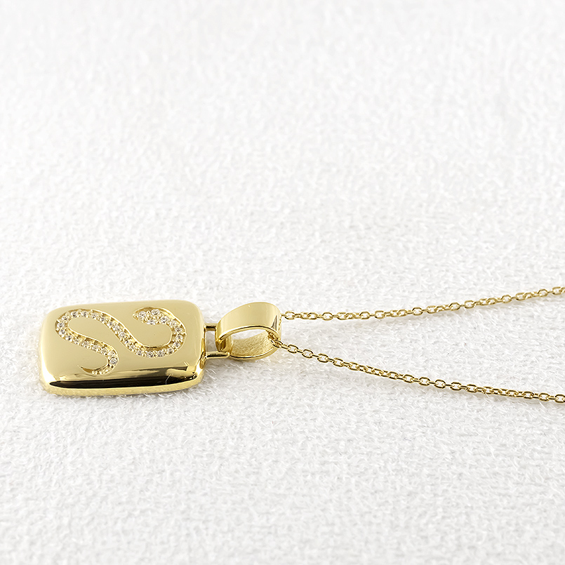 18金 ネックレス 蛇 ダイヤモンド メンズ ペンダントトップ お守り ゴールド 18k へび ヘビ スネーク インゴット型 巳年 人気 おしゃれ 送料無料 セール saleの画像