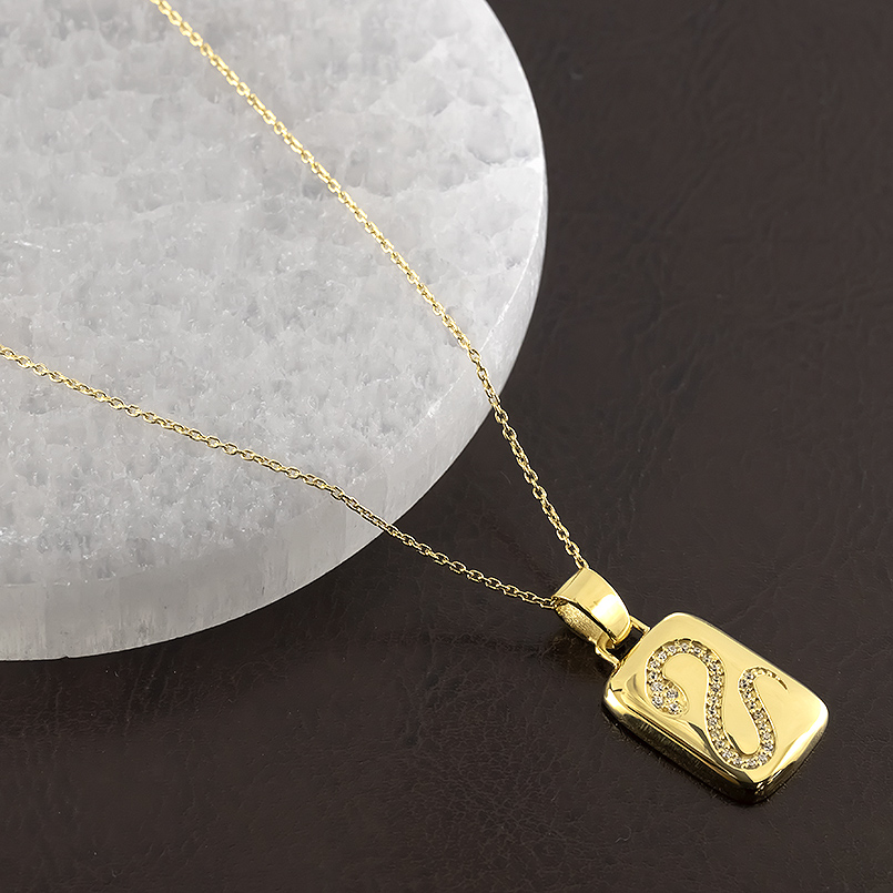 18金 ネックレス 蛇 ダイヤモンド メンズ ペンダントトップ お守り ゴールド 18k へび ヘビ スネーク インゴット型 巳年 人気 おしゃれ 送料無料 セール saleの画像