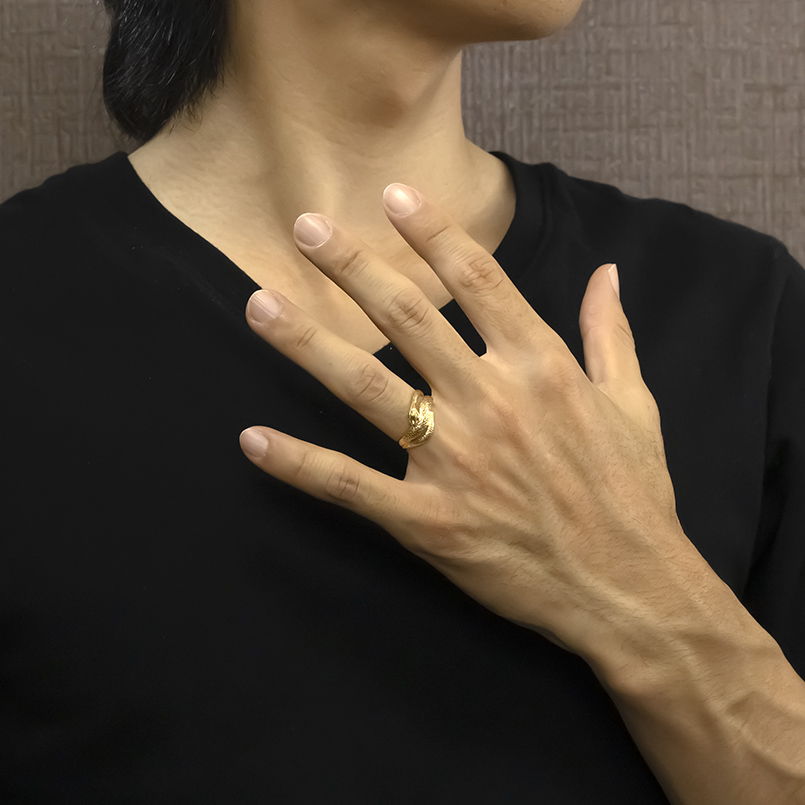 ジュエリー工房アトラス 18金 ピンキーリング 蛇 レディース 太め 幅広