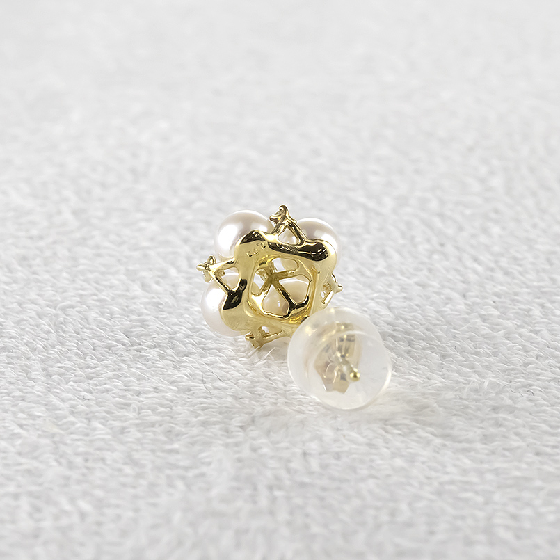 18金 ピアス パール 真珠 ダイヤモンド ペア レディース ゴールド 18k フォーマル 普段使い アコヤ真珠 あこや シンプル おしゃれ あすつく 送料無料 セールの画像