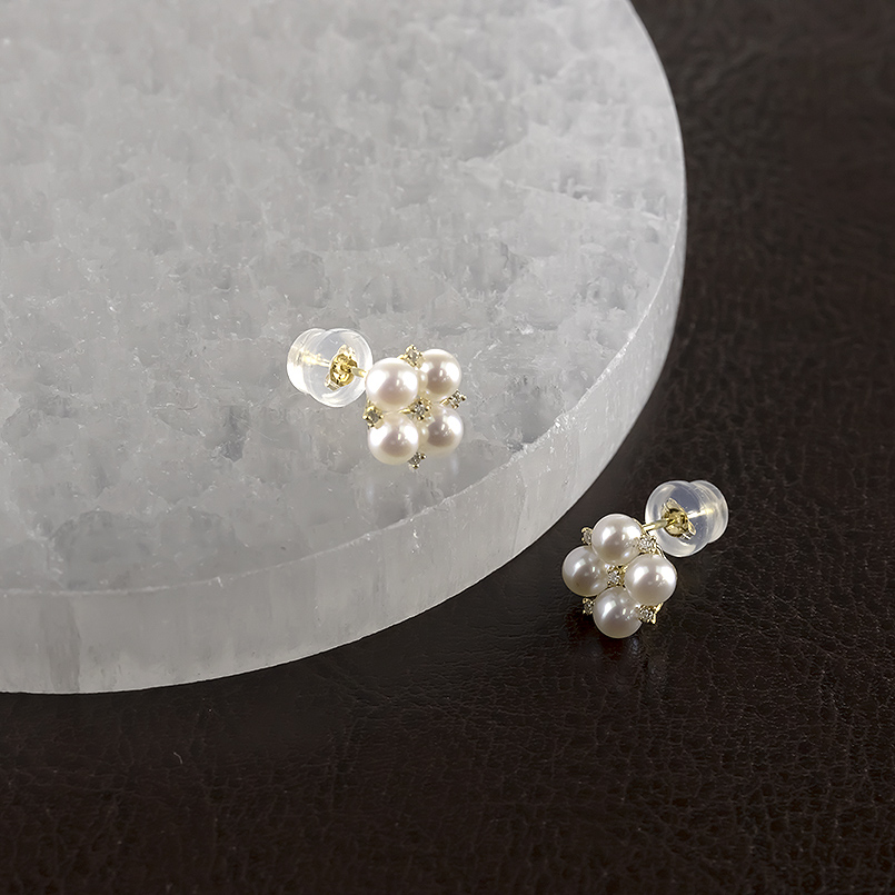 18金 ピアス パール 真珠 ダイヤモンド ペア レディース ゴールド 18k フォーマル 普段使い アコヤ真珠 あこや シンプル おしゃれ あすつく 送料無料 セールの画像