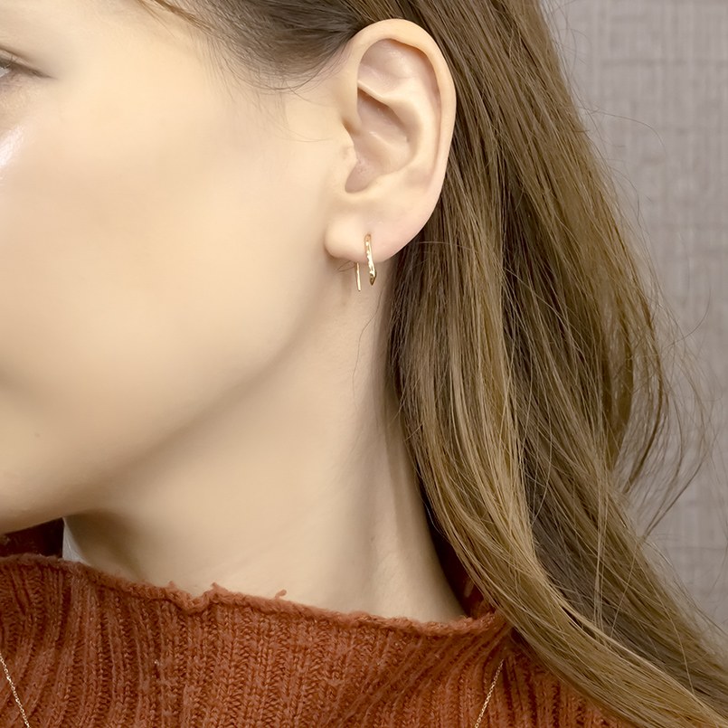 ジュエリー工房アトラス 18金 蛇 ピアス 15G 片耳 レディース ゴールド