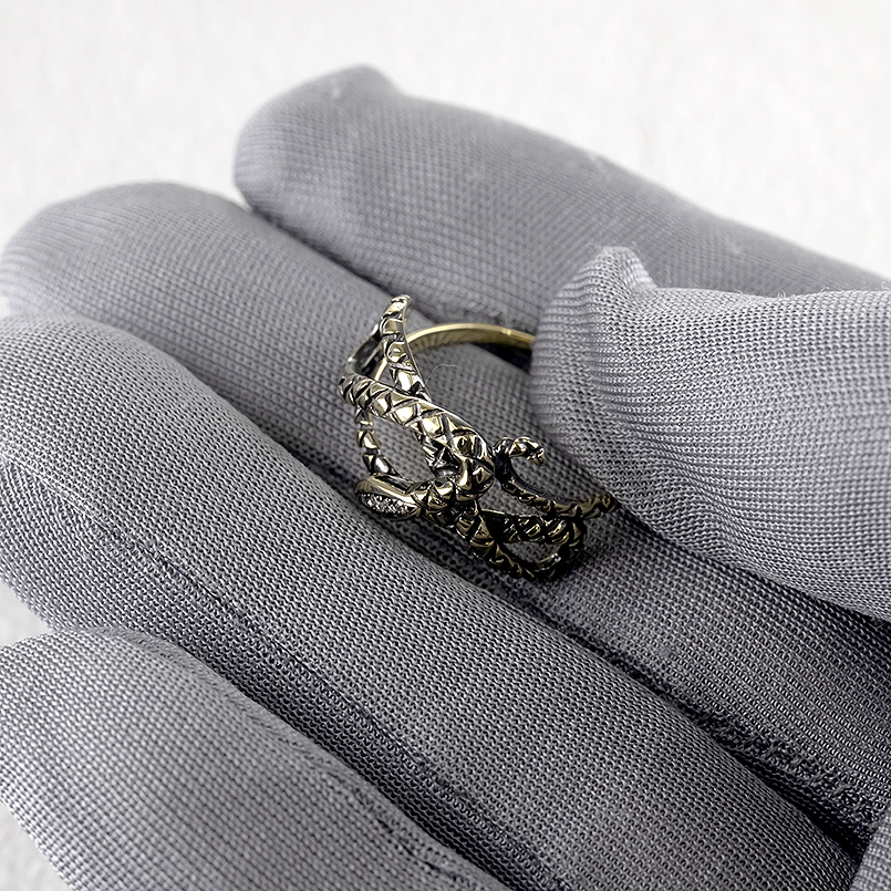 ジュエリー工房アトラス 18金 リング 蛇 ダイヤモンド 0.025ct 
