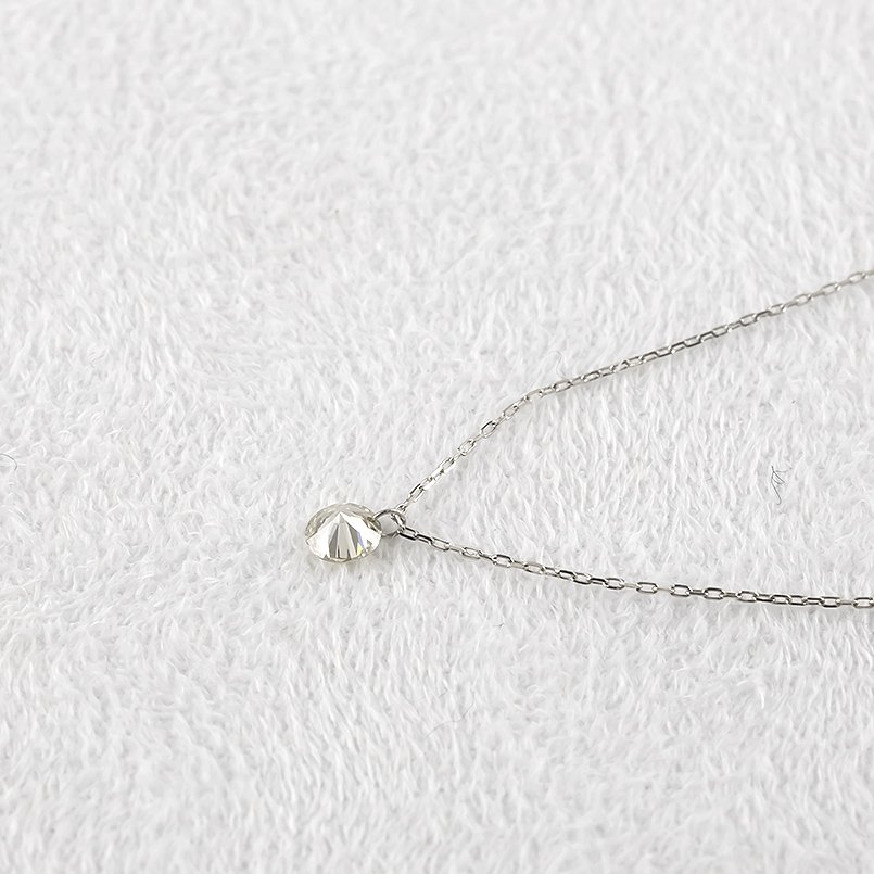 プラチナ ネックレス レディース ダイヤモンド 一粒 0.15ct pt850 レーザーホール アズキチェーン シンプル あすつく 人気 送料無料 セール saleの画像