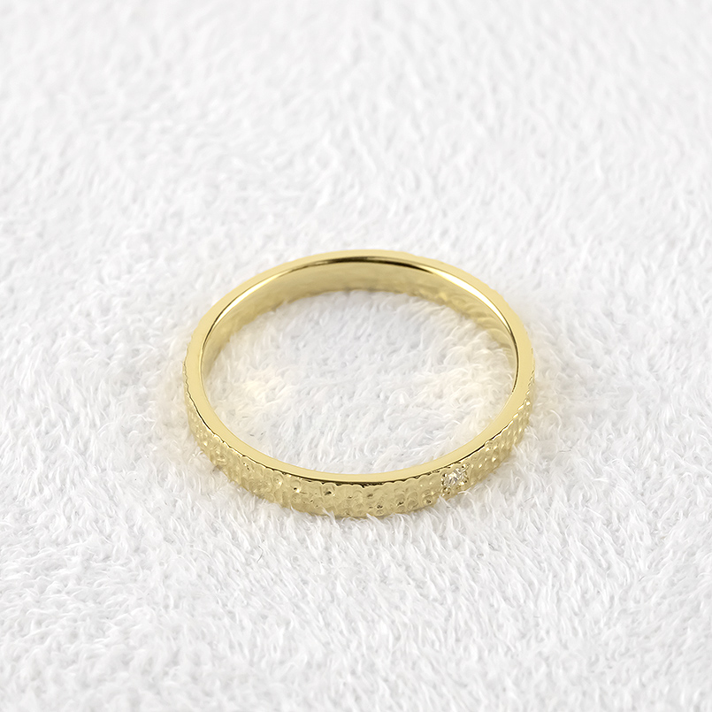 18金 リング ダイヤモンド レディース ウッド調 ゴールド 18k 指輪 ピンキーリング 婚約指輪 シンプル 人気 おしゃれ 送料無料 セール saleの画像