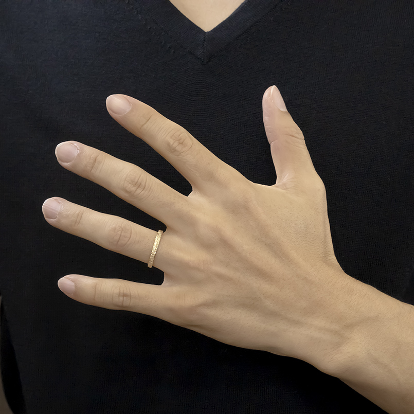 ゴールド ペアリング ダイヤモンド 2本セット 10k イエロー 結婚指輪 指輪 ペア マリッジリング シンプル ストレート 大人 ウッド調 送料無料 セール saleの画像