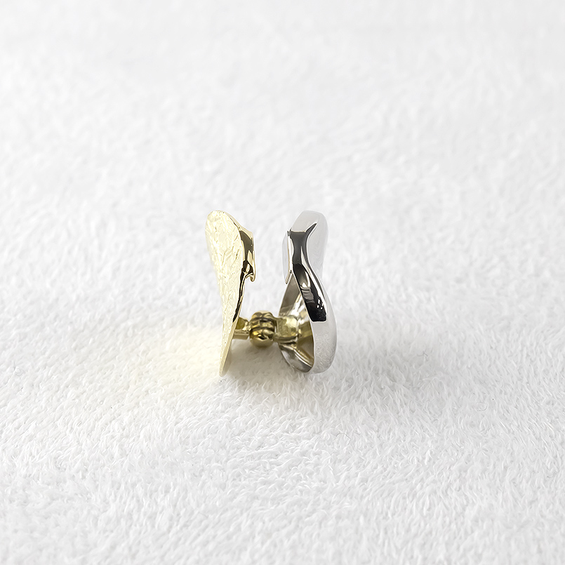 プラチナ 18金 ピアリング 正規品 ペア 大振り 痛くない イヤリング リバーシブル pt900 ゴールド 18k シンプル あすつく 男女兼用 送料無料 セール saleの画像