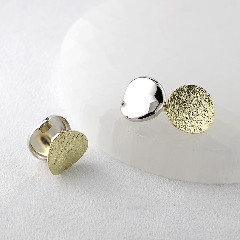 プラチナ 18金 ピアリング 正規品 ペア 大振り 痛くない イヤリング リバーシブル pt900 ゴールド 18k シンプル あすつく 男女兼用 送料無料 セール saleの画像