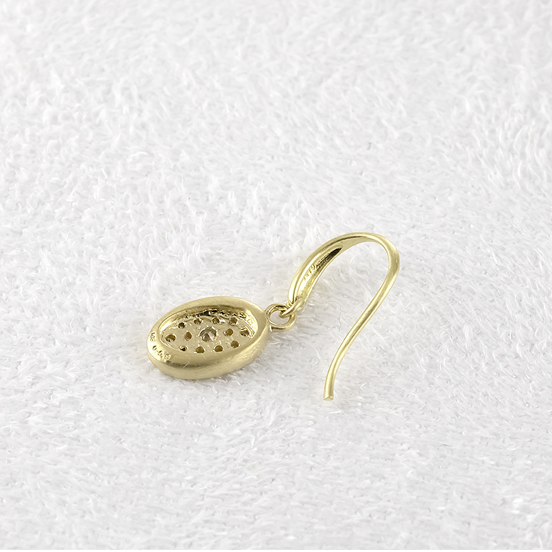 18金 ピアス ダイヤモンド 0.16ct レディース オーバル ペア 揺れる ゆれる ゴールド 18k フックピアス つや消し 普段使い シンプル 人気 送料無料 セール saleの画像