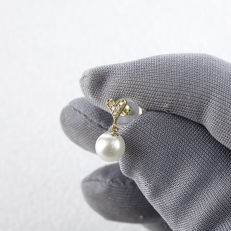 18金 ピアス パール 真珠 ダイヤモンド レディース ハート ペア 揺れる ゆれる ゴールド 18k アコヤ あこや真珠 フォーマル あすつく 送料無料 セール saleの画像