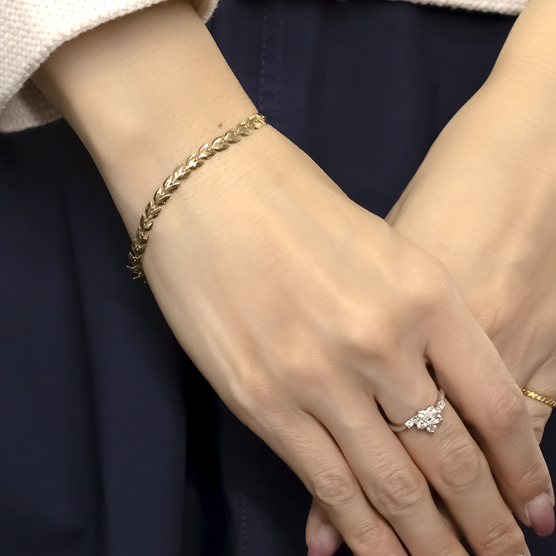 18金 ブレスレット 幅広 太め リーフ レディース アジャスター チェーン 19cm ゴールド 18k 地金 女性 春 夏 シンプル おしゃれ あすつく 送料無料 セール saleの画像