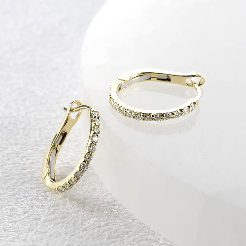 18金 フープピアス ダイヤモンド 0.3ct 大きめ ゴールド 18k 中折れ式 貫通式 フープ 大ぶり シンプル おしゃれ あすつく 男女兼用 送料無料 セール saleの画像