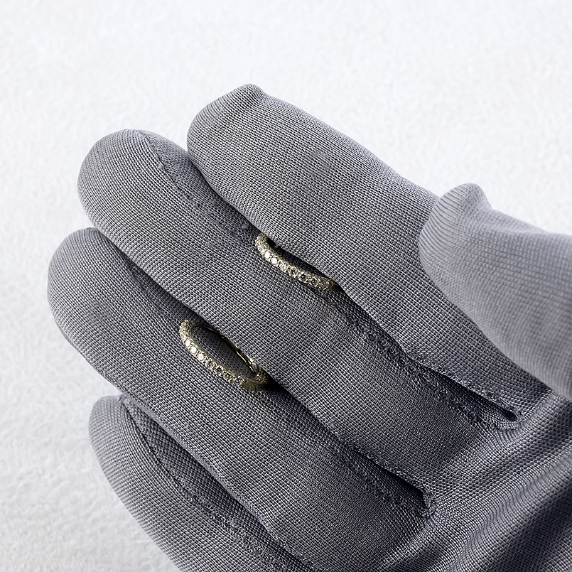 18金 フープピアス ダイヤモンド 0.3ct 大きめ ゴールド 18k 中折れ式 貫通式 フープ 大ぶり シンプル おしゃれ あすつく 男女兼用 送料無料 セール saleの画像