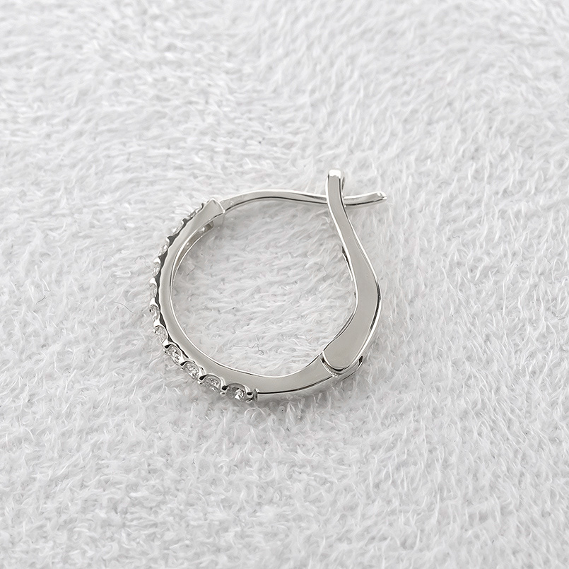 プラチナ フープピアス ダイヤモンド 0.3ct 大きめ レディース pt900 中折れ式 貫通式 フープ 大ぶり シンプル おしゃれ 人気 あすつく 送料無料 セール saleの画像