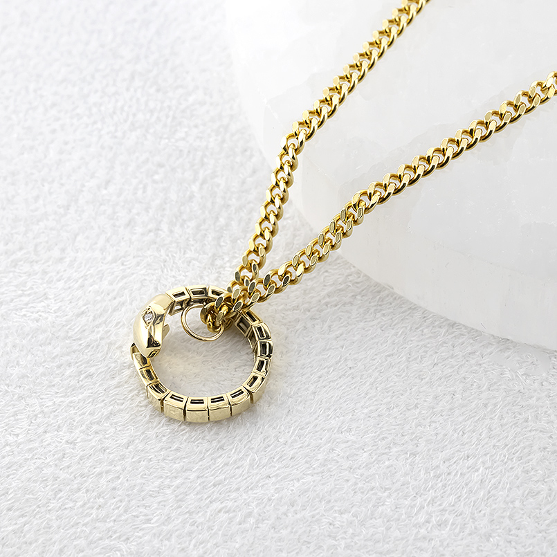 18金 ネックレス ダイヤモンド 蛇 スパイラル メンズ 喜平用 ペンダントトップ お守り ゴールド 18k トップ へび ヘビ スネーク あすつく 送料無料 セール saleの画像