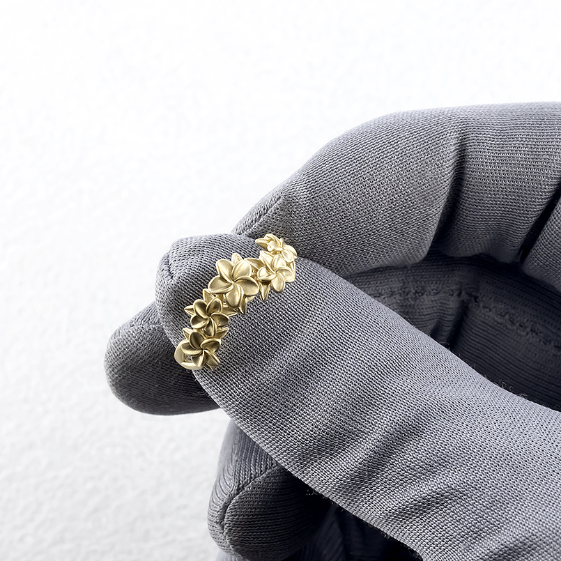 18金 リング ハワイアンジュエリー ゴールド 18k プルメリア 花 普段使い 婚約指輪 ピンキーリング イエローゴールドk18 男女兼用 送料無料 セール saleの画像