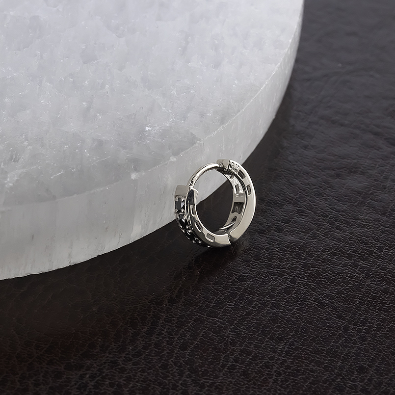 プラチナ フープピアス ブラックダイヤモンド 0.10ct レディース 片耳 中折れ式 普段使い pt900 リング ピアス シンプル 人気 あすつく 送料無料 セール saleの画像