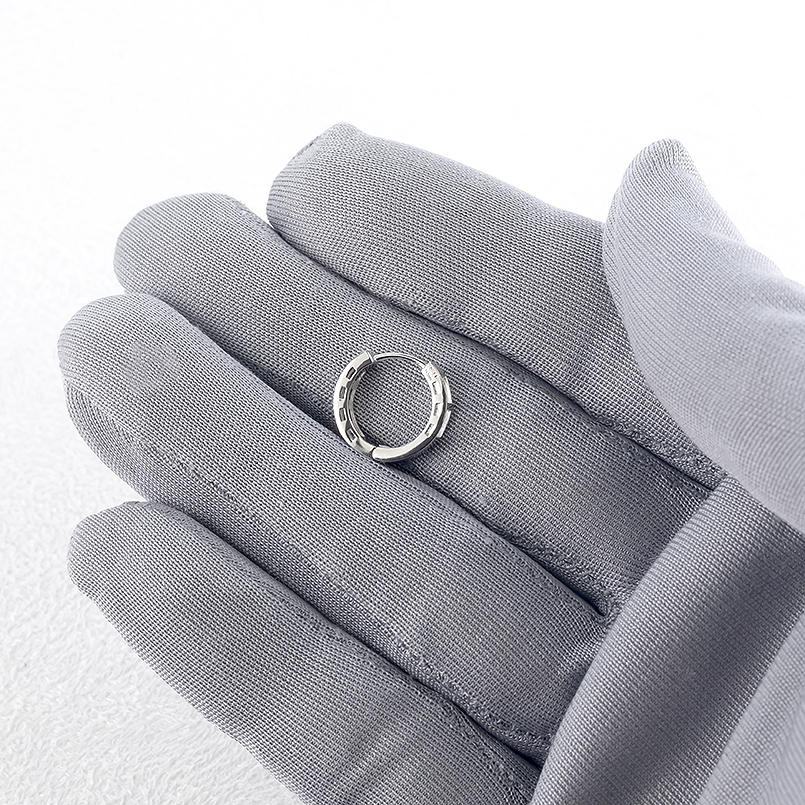 プラチナ フープピアス ブラックダイヤモンド 0.10ct メンズ 片耳 中折れ式 普段使い pt900 リング ピアス シンプル 人気 あすつく 送料無料 セール saleの画像