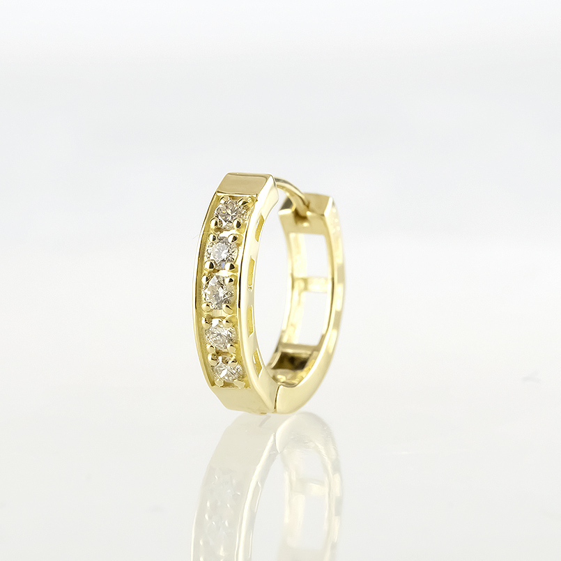 18金 フープピアス ダイヤモンド 0.10ct レディース 片耳 中折れ式 普段使い ゴールド 18k リング ピアス シンプル 人気 あすつく 送料無料 セール saleの画像