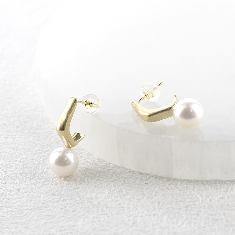 18金 ピアス パール 真珠 ペア レディース ゴールド 18k フォーマル アコヤ あこや真珠 シンプル おしゃれ 人気 あすつく 送料無料 セール saleの画像