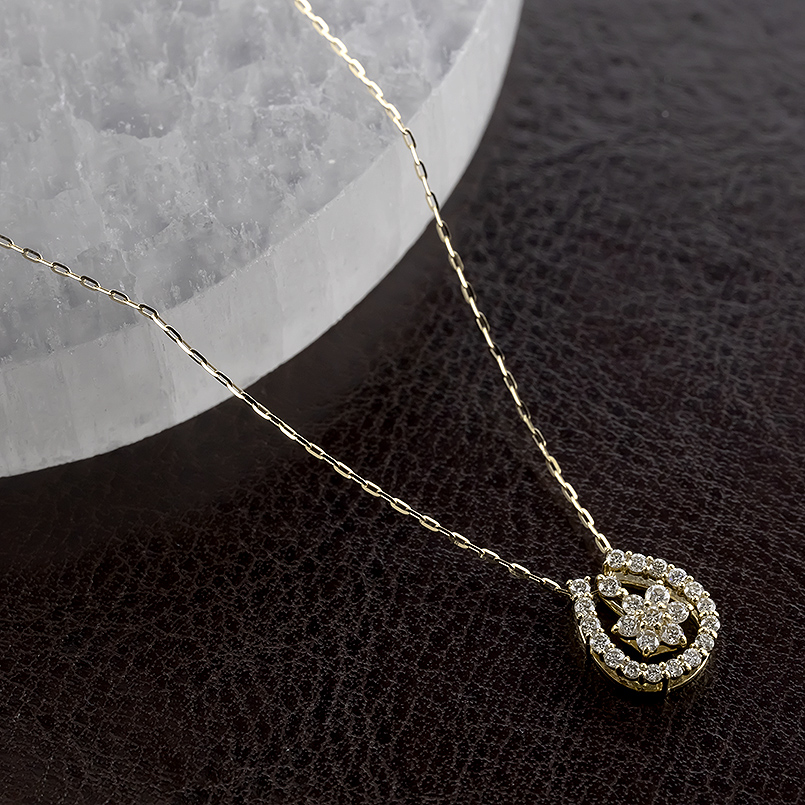 18金 馬蹄 ネックレス ダイヤモンド ペンダントトップ ピンスルー 45cm ゴールド 18k お守り ホースシュー 蹄鉄 男女兼用 あすつく 送料無料 セール saleの画像