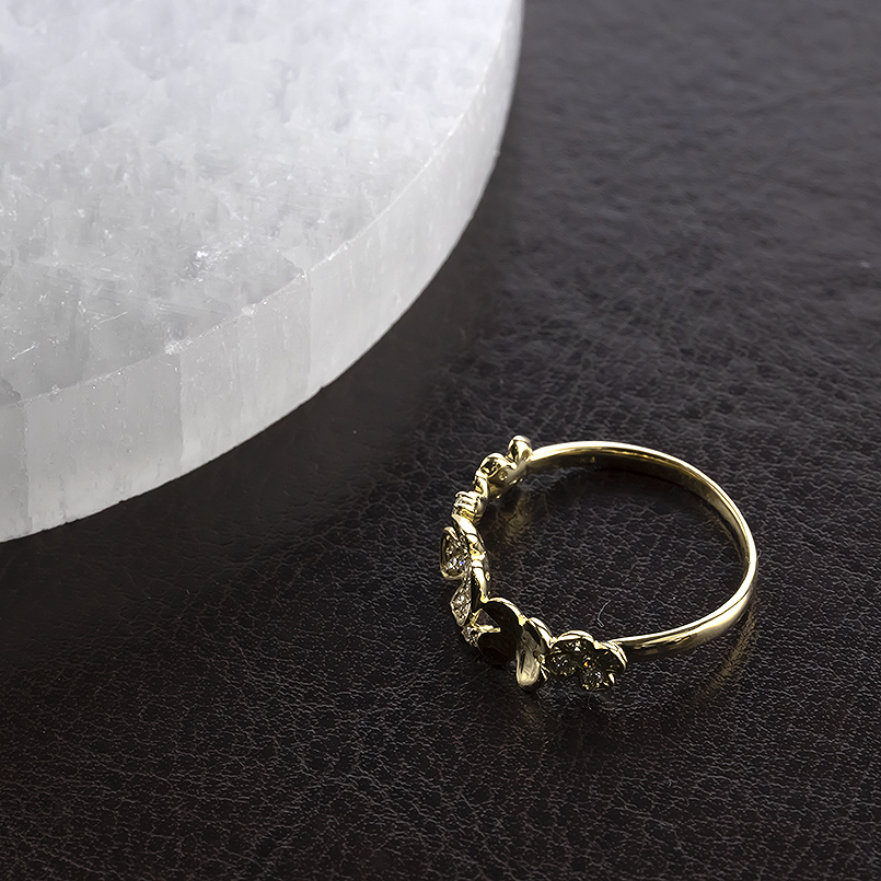 18金 クローバー リング ダイヤモンド レディース 13号 太め お守り 四つ葉 ゴールド 18k 指輪 ピンキーリング 婚約指輪 あすつく 人気 送料無料 セール saleの画像