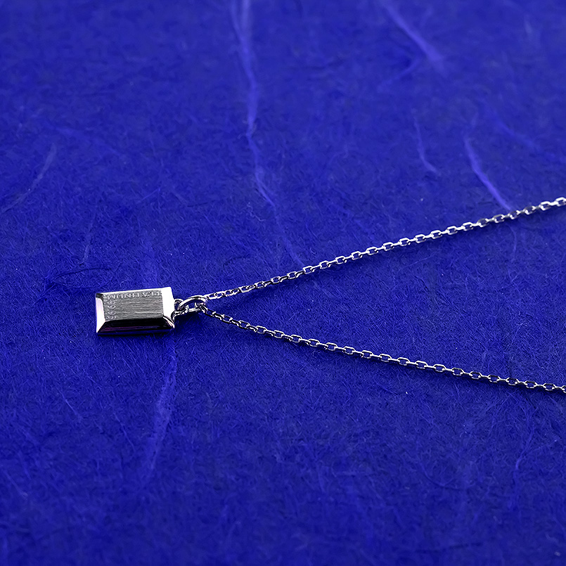 プラチナ ネックレス pt999 レディース インゴット型 ペンダントトップ 純プラチナ プレート 小ぶり 華奢 小 チェーン シンプル 人気 あすつく 送料無料 saleの画像