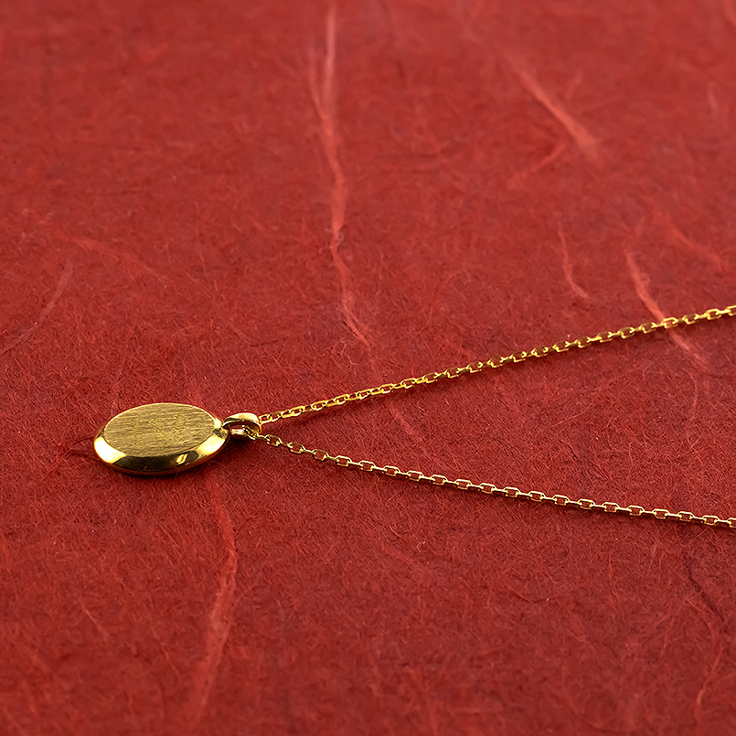 24金 ネックレス 純金 レディース インゴット型 ペンダントトップ 金 ゴールド 24k プレート オーバル 小ぶり 華奢 小 チェーン シンプル あすつく 送料無料の画像