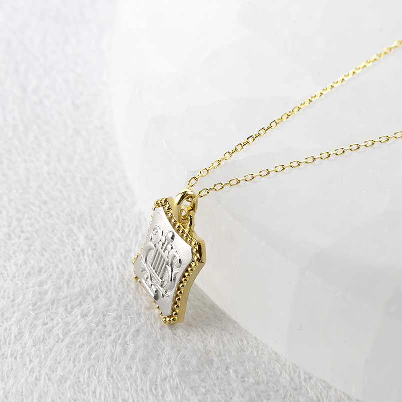 純金 プラチナ ネックレス pt999 レリーフ柄 ペンダントトップ レディース コンビ 金 ゴールド 24k 純プラチナ ハープ トップ ゴールド 送料無料 セール saleの画像