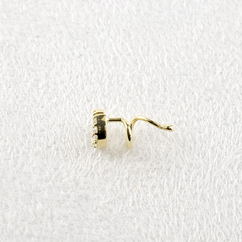 18金 ピアス レディース 馬蹄 ダイヤモンド 片耳 ゴールド 18k つけっぱなし 簡単装着 キャッチのいらないピアス キャッチナッシャー ホースシュー あすつくの画像