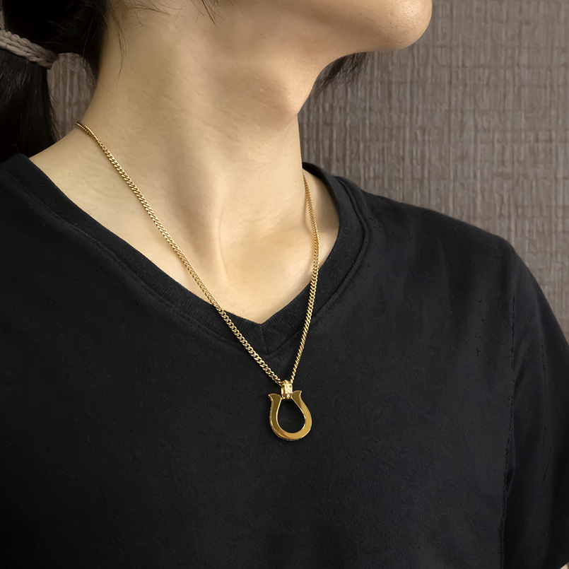 ジュエリー工房アトラス 18金 馬蹄 ネックレス ダイヤモンド