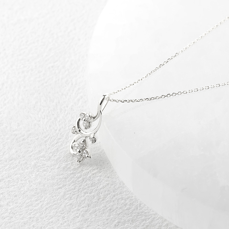 プラチナ ネックレス ダイヤモンド 0.26ct ペンダントトップ 大ぶり レディース pt900 小豆 チェーン スライド式 pt850 シンプル あすつく 送料無料 セール saleの画像