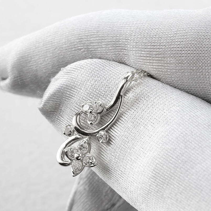 プラチナ ネックレス ダイヤモンド 0.26ct ペンダントトップ 大ぶり レディース pt900 小豆 チェーン スライド式 pt850 シンプル あすつく 送料無料 セール saleの画像