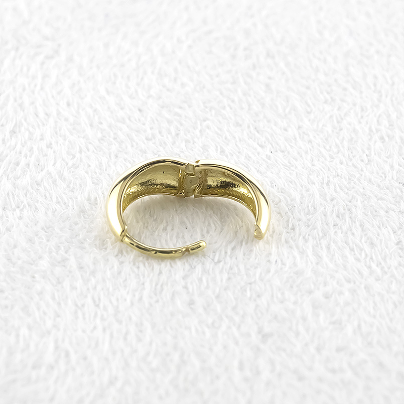 18金 フープピアス 小さい 18k レディース 片耳 月甲 ピアス ゴールド 小さめ 小ぶり 普段使い イエローゴールドk18 シンプル あすつく 送料無料 セール saleの画像
