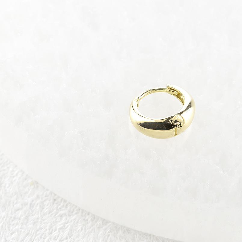 18金 フープピアス 小さい 18k レディース 片耳 月甲 ピアス ゴールド 小さめ 小ぶり 普段使い イエローゴールドk18 シンプル あすつく 送料無料 セール saleの画像