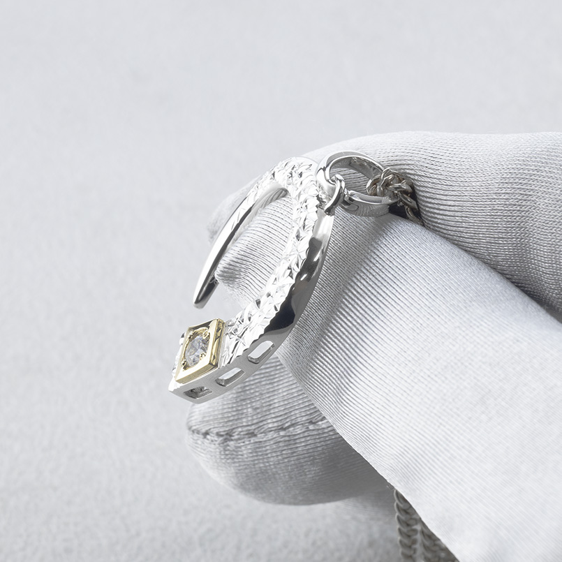 ジュエリー工房アトラス シルバー 18金 馬蹄 ダイヤモンド 0.2ct 喜平 