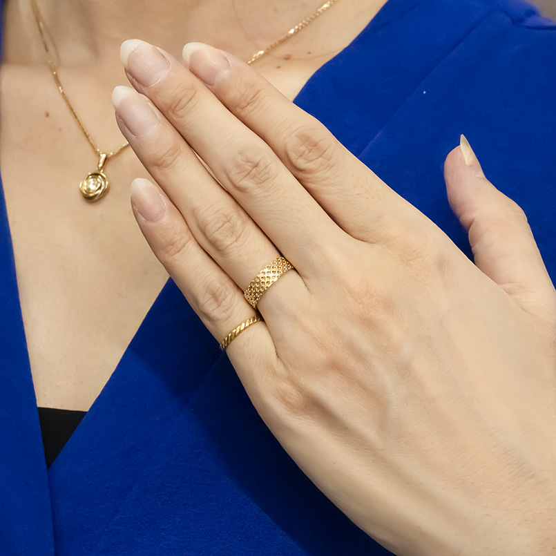 18金 リング チェーンリング 13号 レディース 5連 太め ゴールド 18K 中空 ビスマルク チェーン 指輪 婚約指輪 ピンキーリング あすつく 送料無料 セール saleの画像
