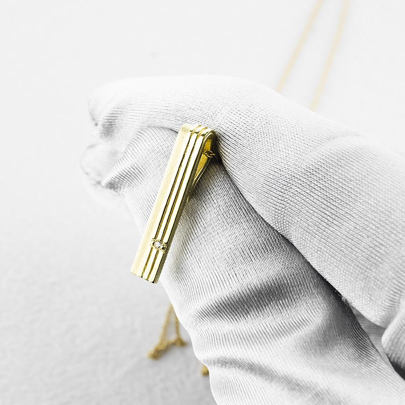 18金 ネックレス ペンダントトップ メンズ ダイヤモンド バーネックレス ゴールド 18k トップ ダイヤ エクストラ シンプル 人気 送料無料 セール saleの画像