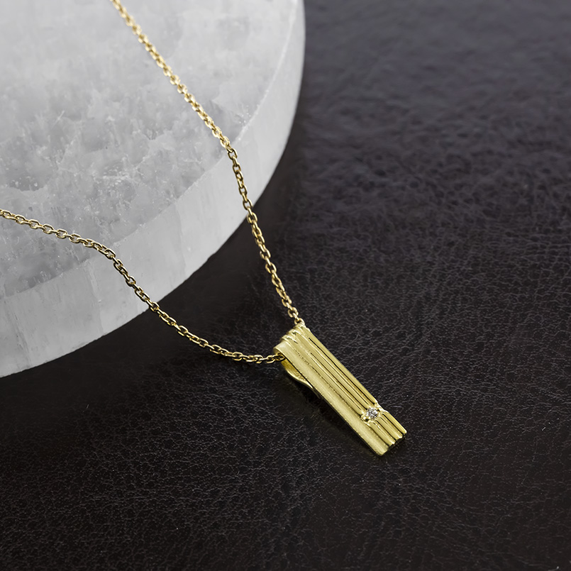 18金 ネックレス ペンダントトップ メンズ ダイヤモンド バーネックレス ゴールド 18k トップ ダイヤ スタンダード シンプル 人気 送料無料 セール saleの画像