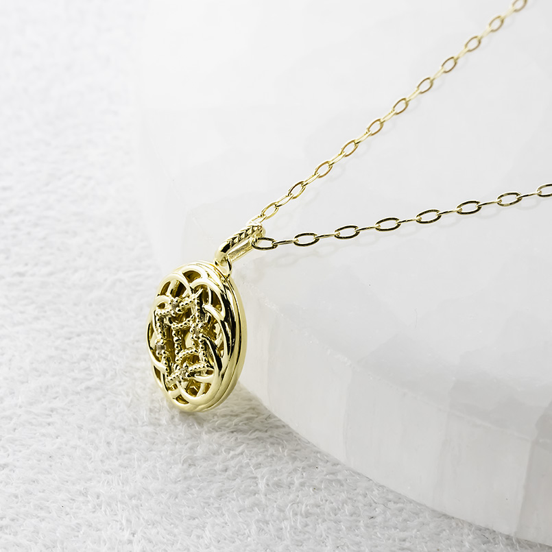 18金 ロケット ネックレス ペンダントトップ ホワイトトパーズ レディース 大ぶり 透かし ゴールド 18k イエローゴールドK18 オーバル 送料無料 セール saleの画像