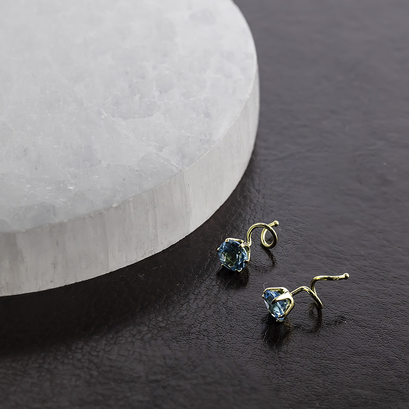 18金 ピアス ペア レディース 選べる 天然石 キャッチのいらないピアス キャッチナッシャー ゴールド 18k シンプル 人気 あすつく 送料無料 セール saleの画像