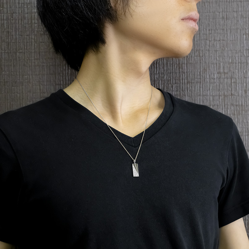 プラチナ ネックレス ダイヤモンド ペンダントトップ メンズ プレート pt900 トップ バーネックレス ダイヤ シンプル おしゃれ 人気 送料無料 セール saleの画像