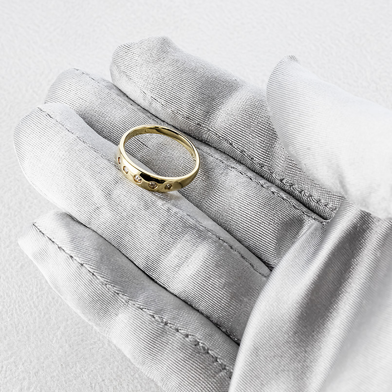18金 リング ダイヤモンド 0.12ct 12号 甲丸 無垢 レディース 太め ゴールド 18K 指輪 ピンキーリング 婚約指輪 シンプル 人気 あすつく 送料無料 セール saleの画像