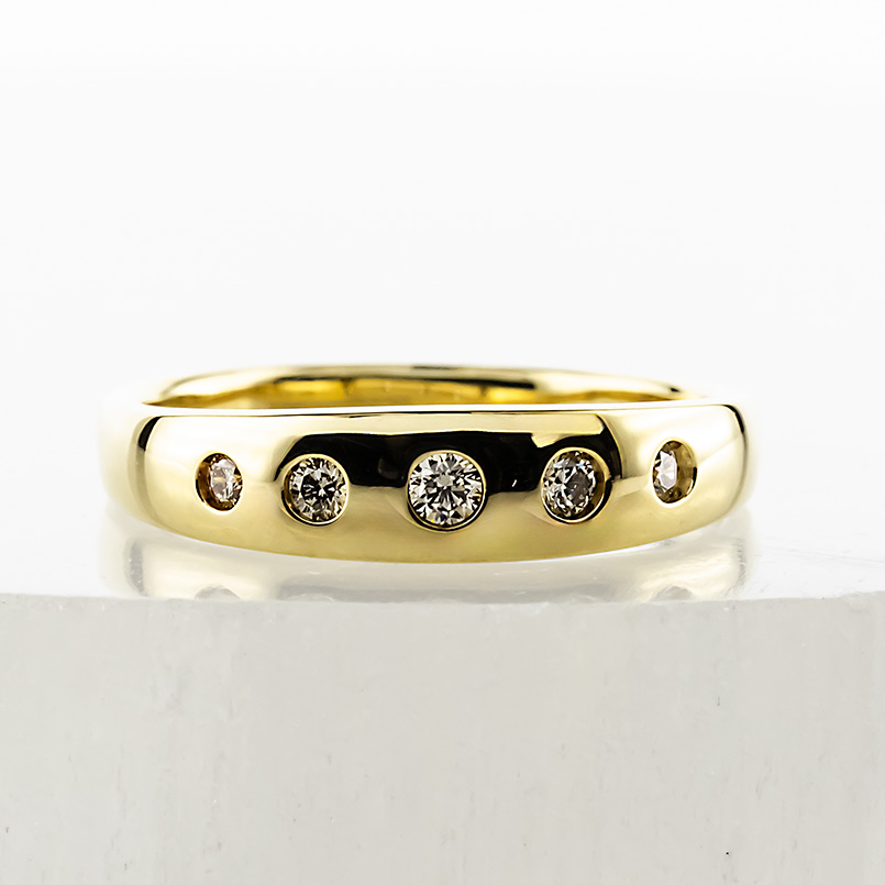 18金 リング ダイヤモンド 0.12ct 12号 甲丸 無垢 レディース 太め ゴールド 18K 指輪 ピンキーリング 婚約指輪 シンプル 人気 あすつく 送料無料 セール saleの画像