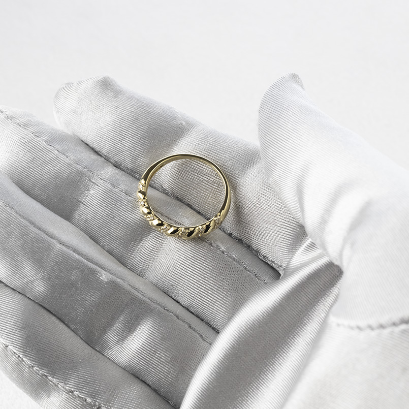 18金 リング ダイヤモンド レディース 太め 指輪 ゴールド 18K ピンキーリング 婚約指輪 お守り 普段使い シンプル おしゃれ あすつく 送料無料 セール saleの画像