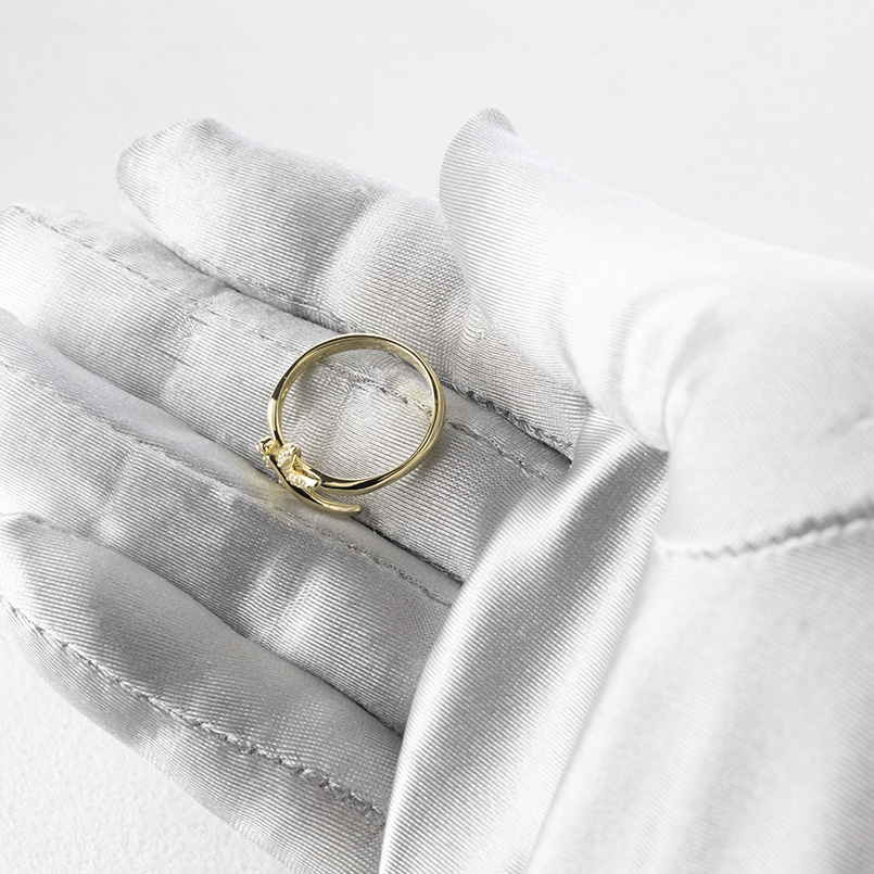 18金 リング トンボ ダイヤモンド レディース 太め 指輪 ゴールド 18K ピンキーリング 婚約指輪 お守り とんぼ 蜻蛉 普段使い あすつく 送料無料 セール saleの画像