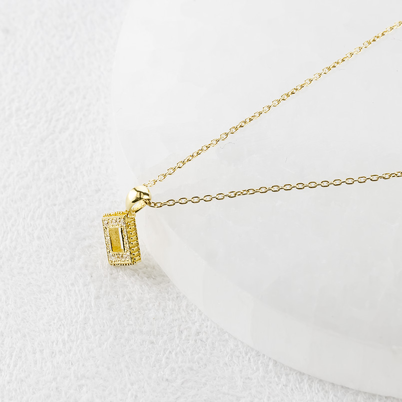 24金 ネックレス 純金 ダイヤモンド メンズ ペンダントトップ ひし形 金 ゴールド 24k 菱形 ミル打ち お守り シンプル 人気 おしゃれ 送料無料 セール saleの画像