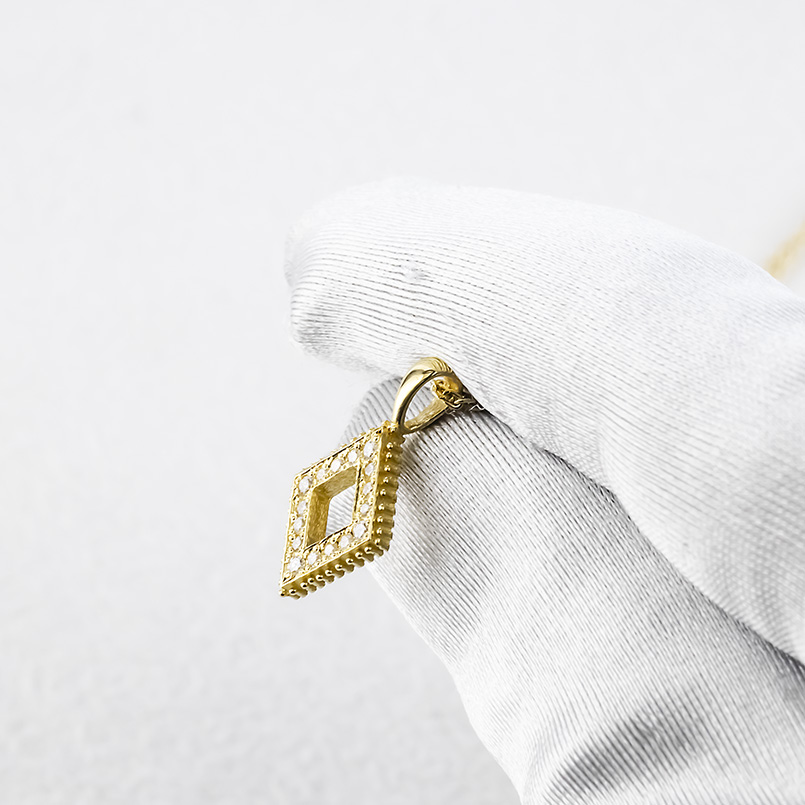 24金 ネックレス 純金 ダイヤモンド メンズ ペンダントトップ ひし形 金 ゴールド 24k 菱形 ミル打ち お守り シンプル 人気 おしゃれ 送料無料 セール saleの画像
