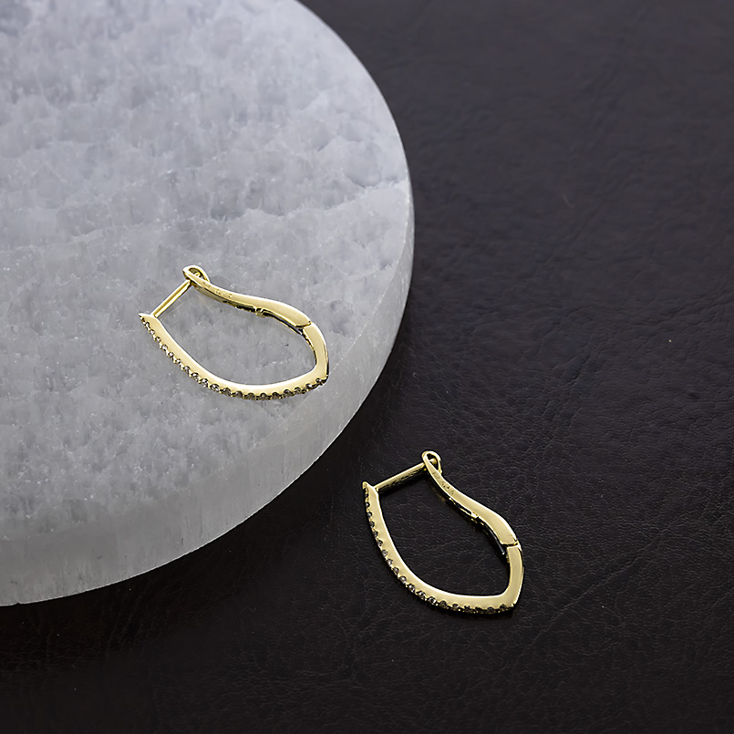 18金 フープピアス ダイヤモンド 0.2ct レディース 大ぶり ゴールド 18k バネ式 ピアス フープ ペア イエローゴールドk18 あすつく 送料無料 セール saleの画像