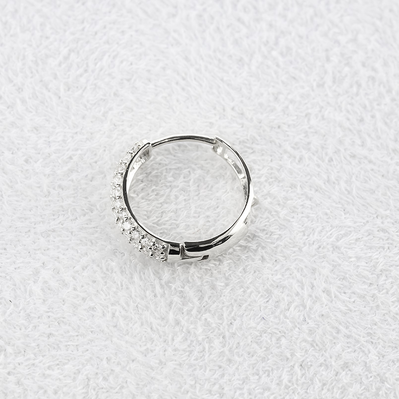 プラチナ フープピアス ダイヤモンド レディース pt900 中折れバネ式 ピアス フープ ペア パヴェ シンプル おしゃれ 人気 あすつく 送料無料 セール saleの画像
